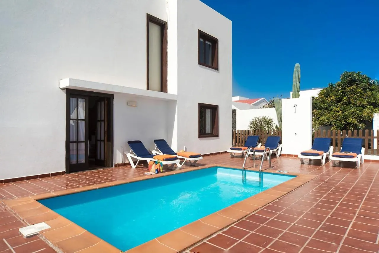 Villa Julianne 1 Puerto del Carmen  0*, Puerto del Carmen (Lanzarote) Spain