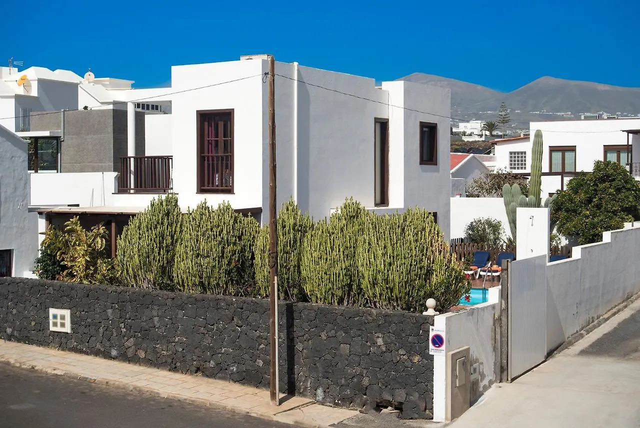 Villa Julianne 1 Puerto del Carmen  0*, Puerto del Carmen (Lanzarote)